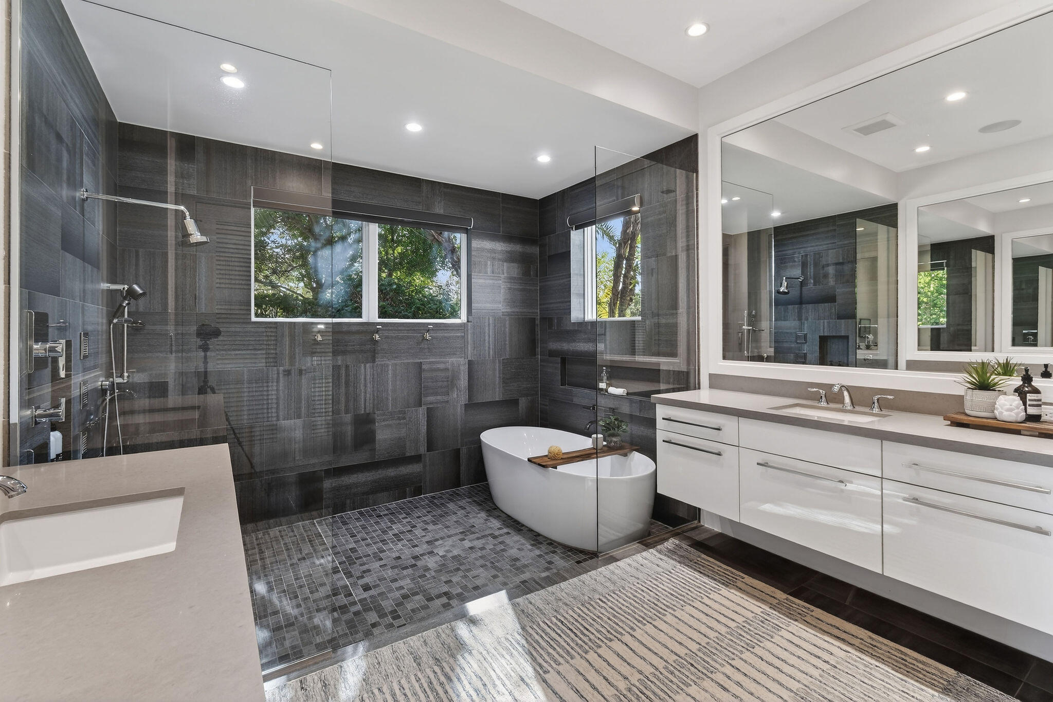 HARBOR PLACE - Residential