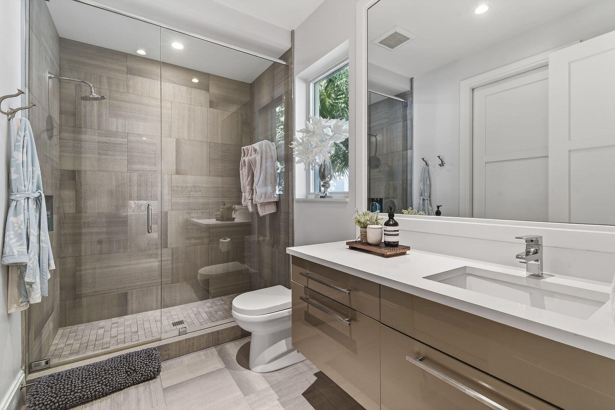 HARBOR PLACE - Residential