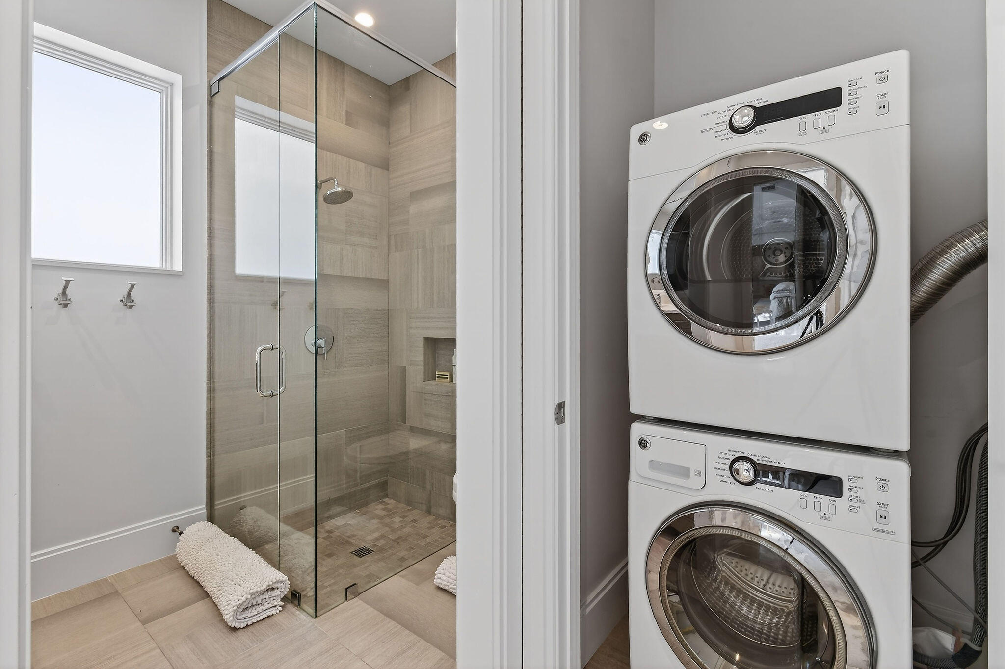 HARBOR PLACE - Residential