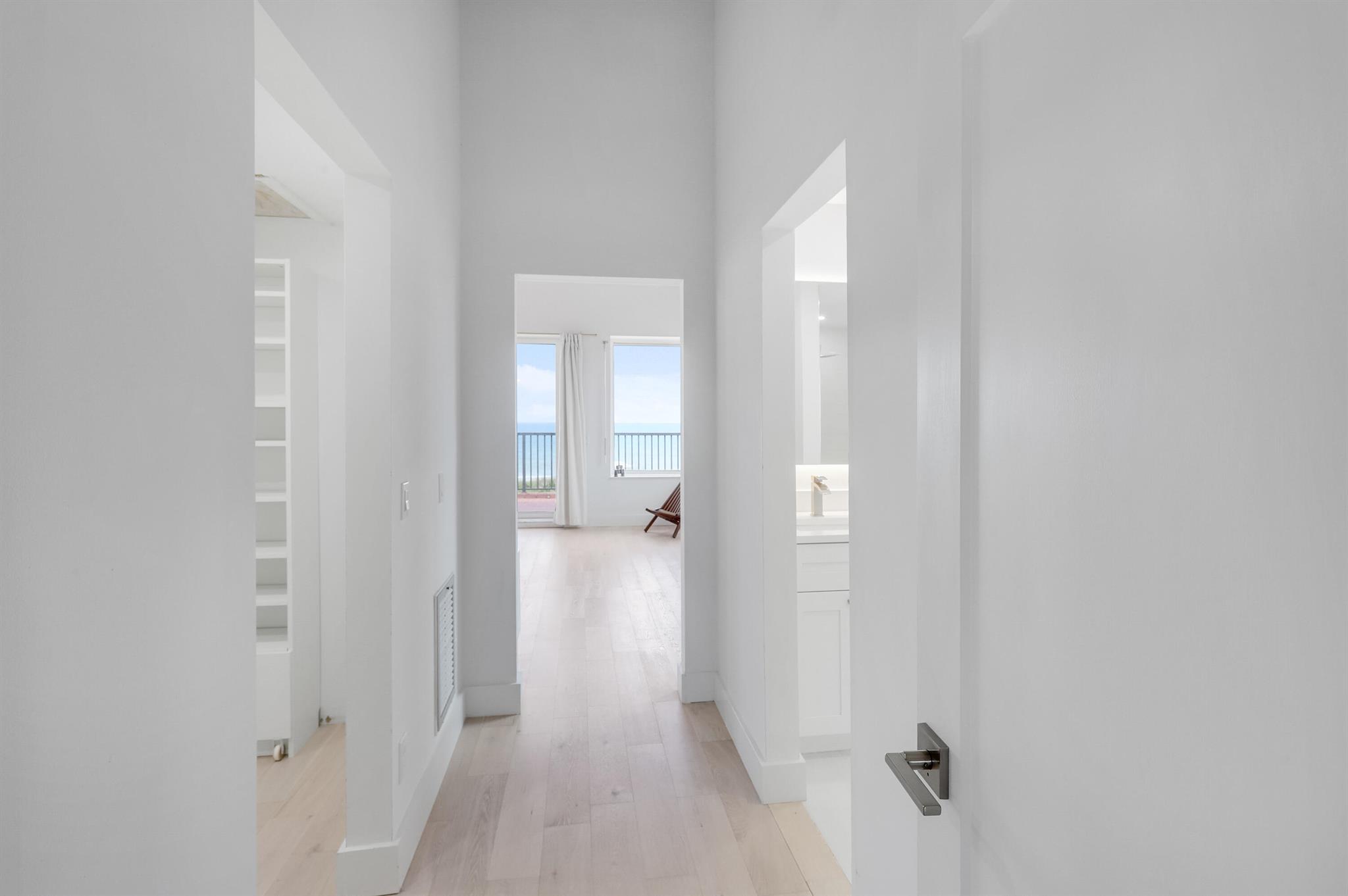 DUNE CONDO - Residential