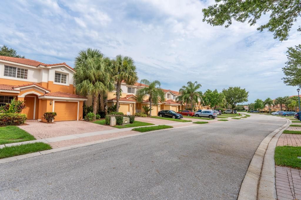 Photo of 7221 Briella Drive, Boynton Beach, FL 33437 (MLS # B26007896)
