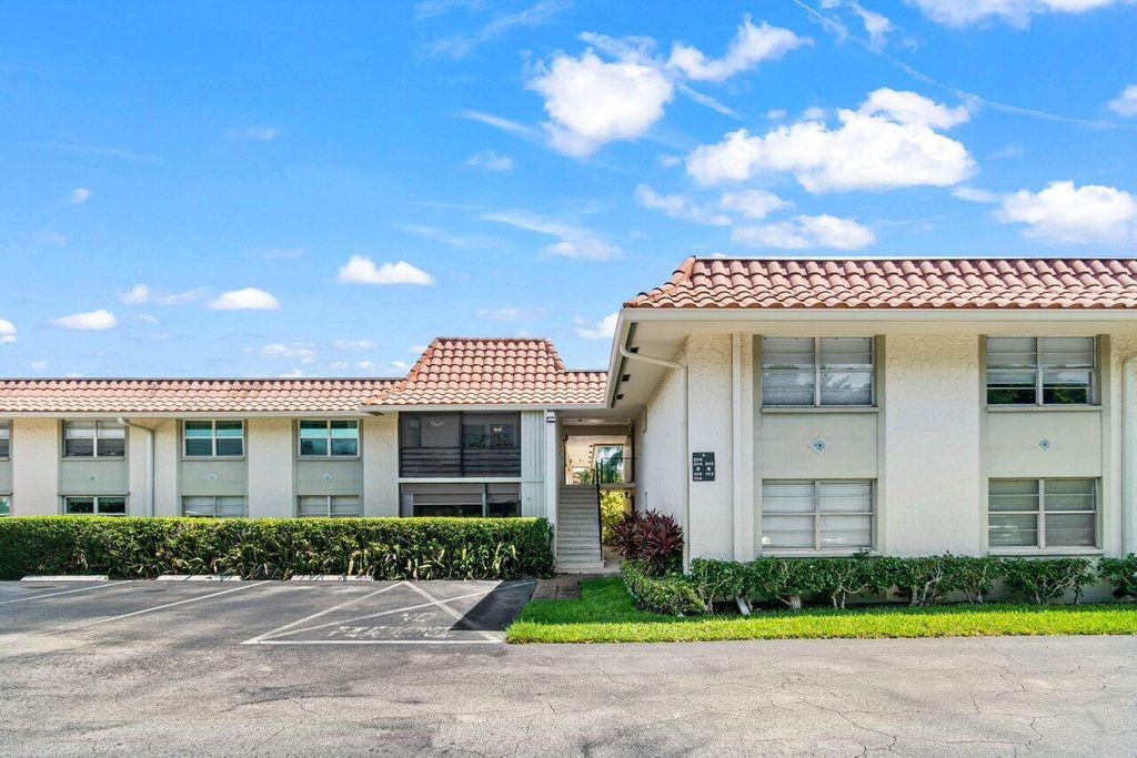 Photo of 1124 NW 13th Street #204a, Boca Raton, FL 33486 (MLS # B26009811)