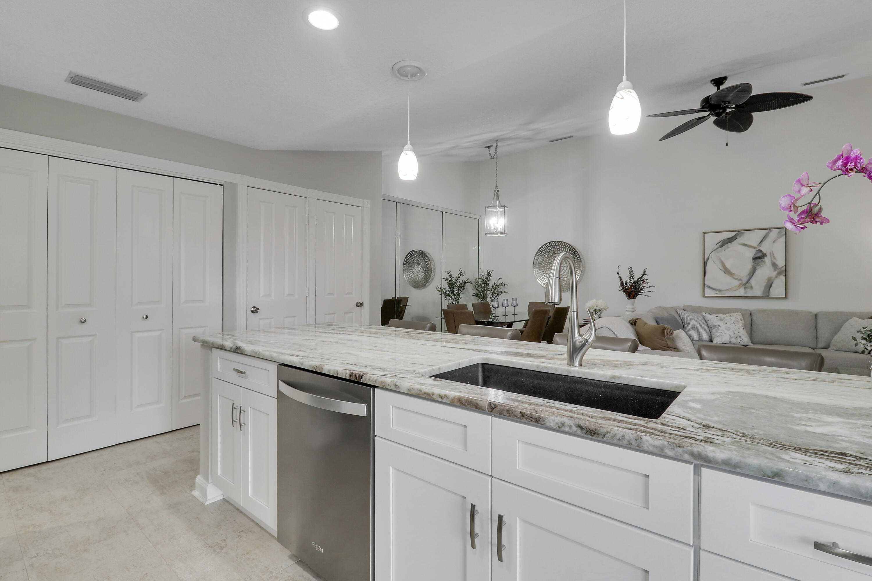 Sun Terrace - Residential