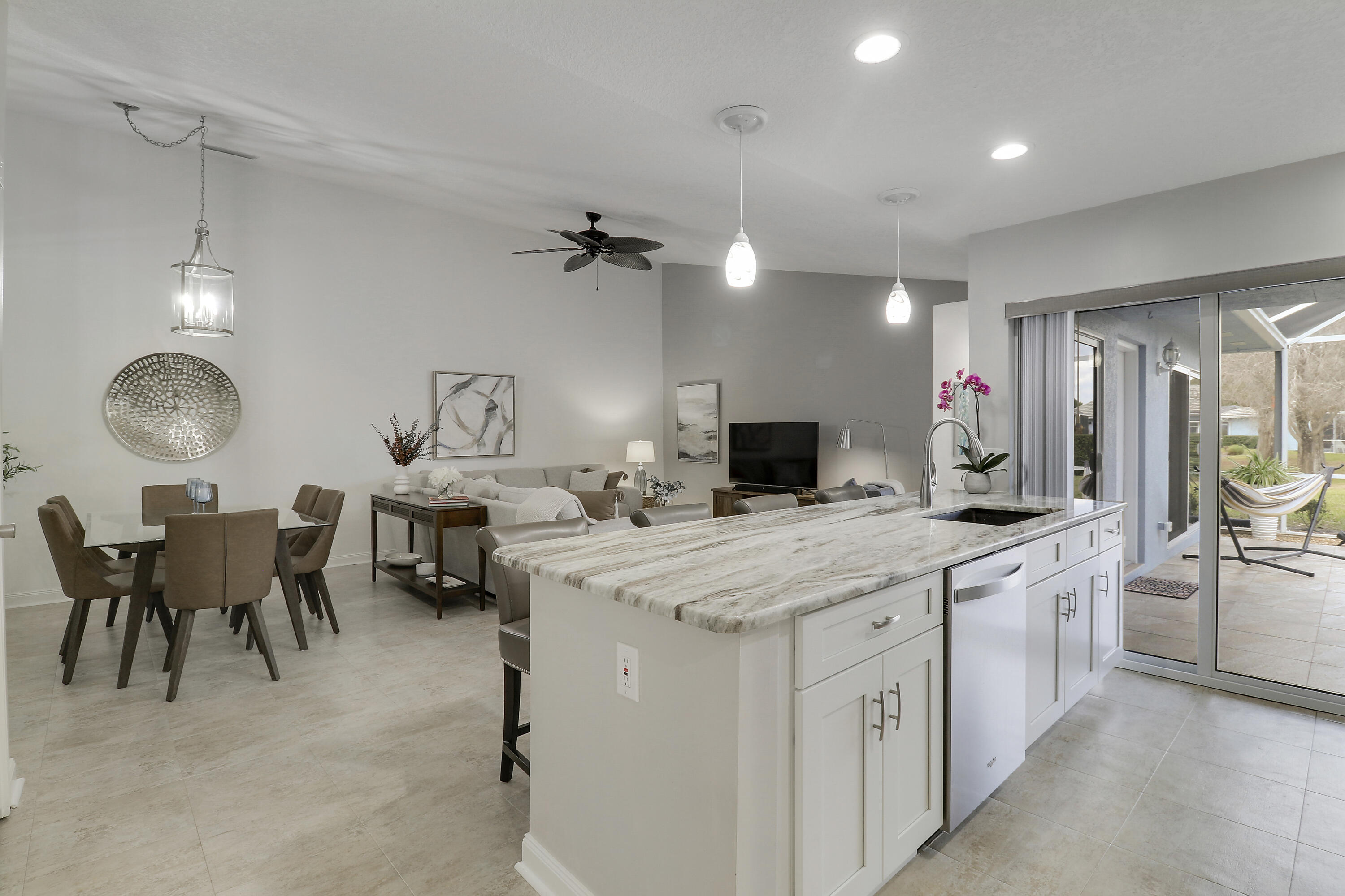 Sun Terrace - Residential