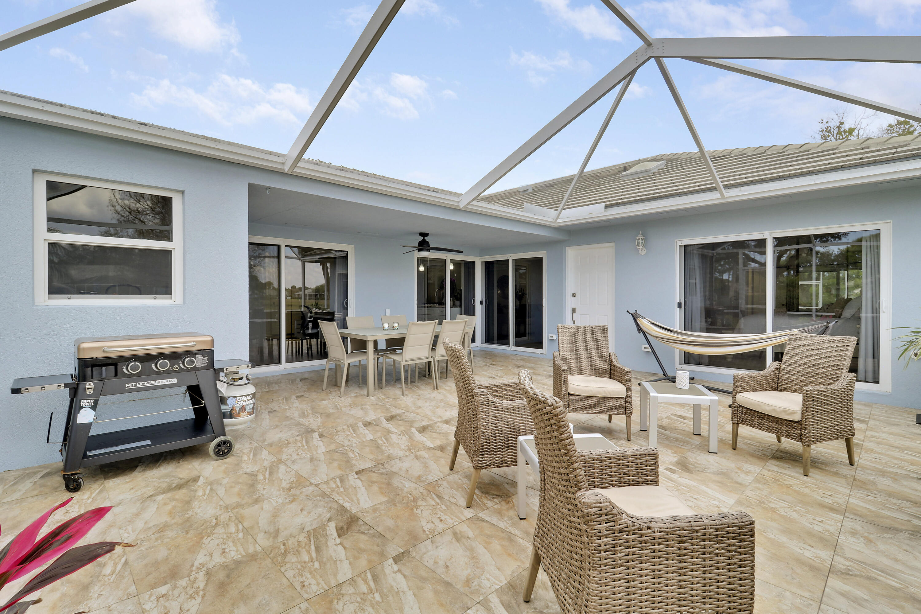 Sun Terrace - Residential