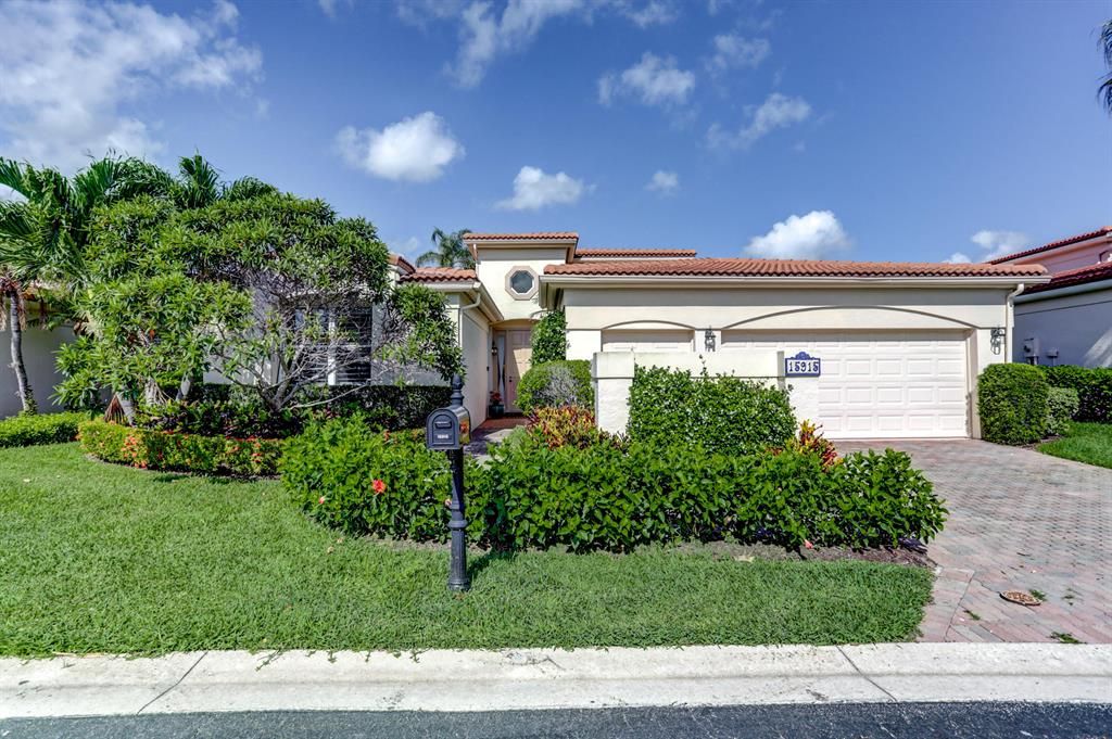 Photo of 15915 Westerly Terrace, Jupiter, FL 33477 (MLS # R10714983)