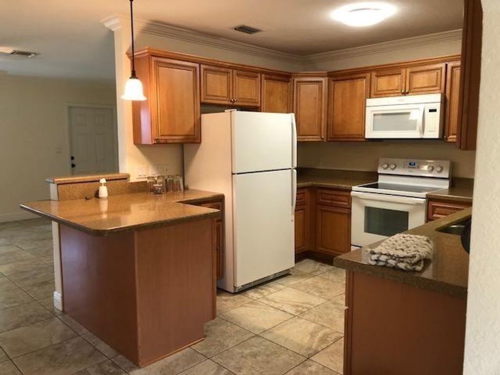 Photo of 18966 SE Se Southgate Drive, Tequesta, FL 33469 (MLS # F10517509)