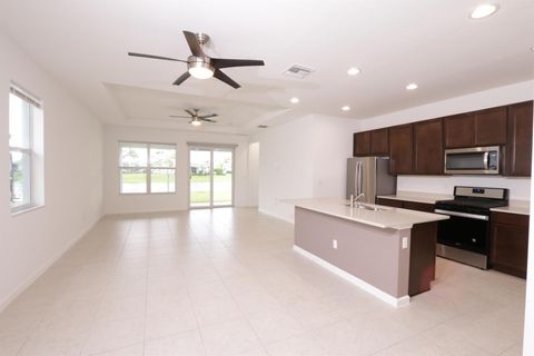 A home in Port St Lucie