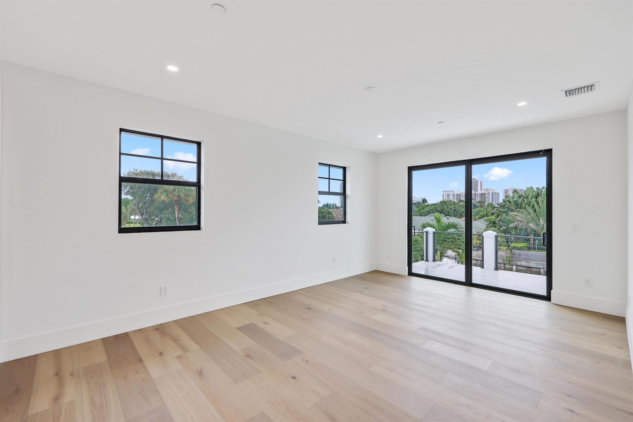 PALM BEACH ISLES 3 - Residential