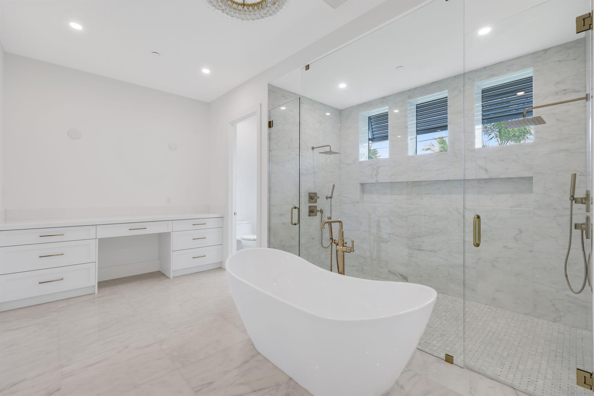 PALM BEACH ISLES 3 - Residential