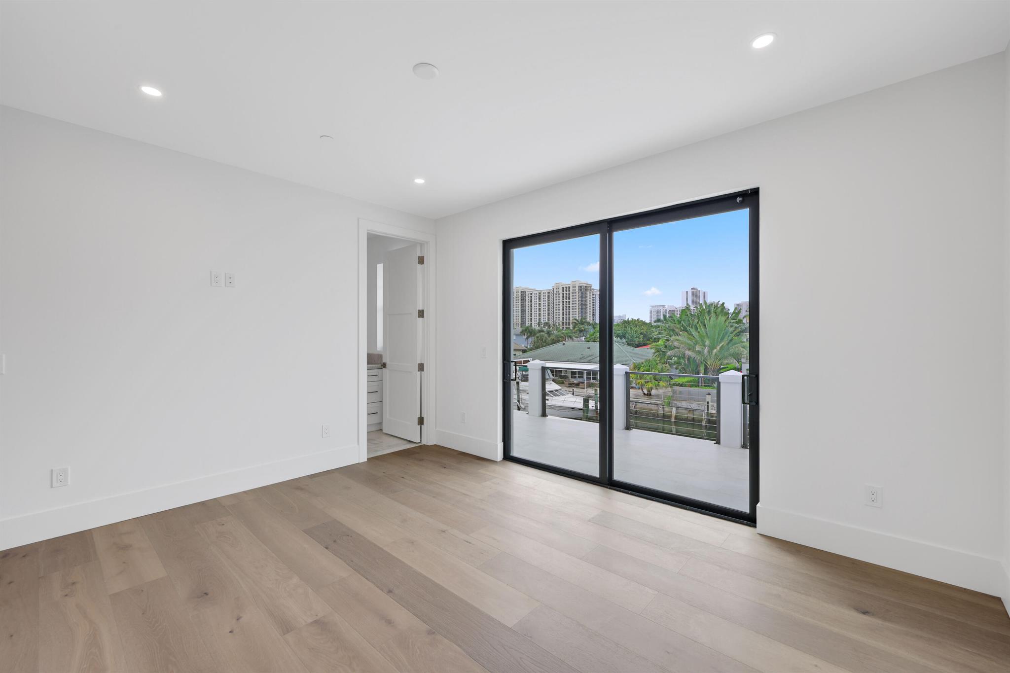 PALM BEACH ISLES 3 - Residential