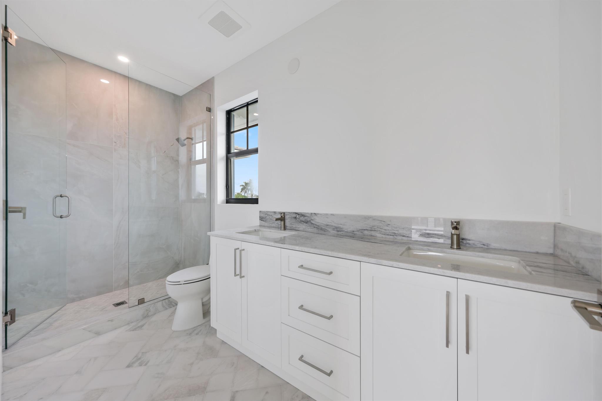 PALM BEACH ISLES 3 - Residential