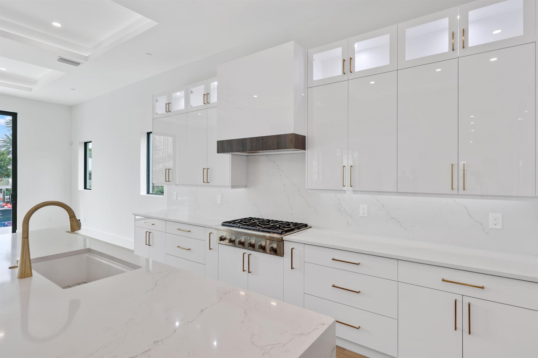 PALM BEACH ISLES 3 - Residential