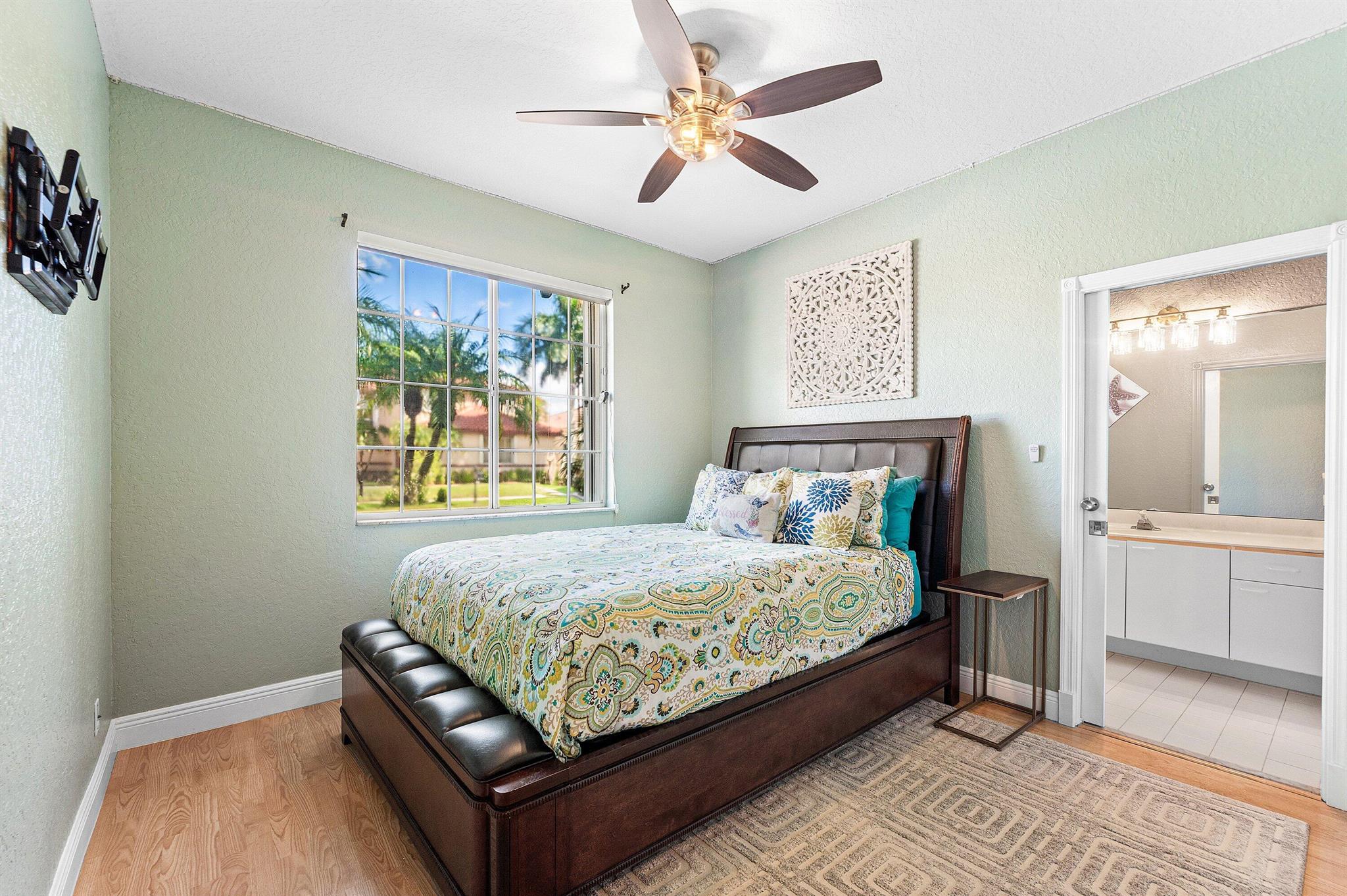 SHORES AT BOCA RATON - Residential