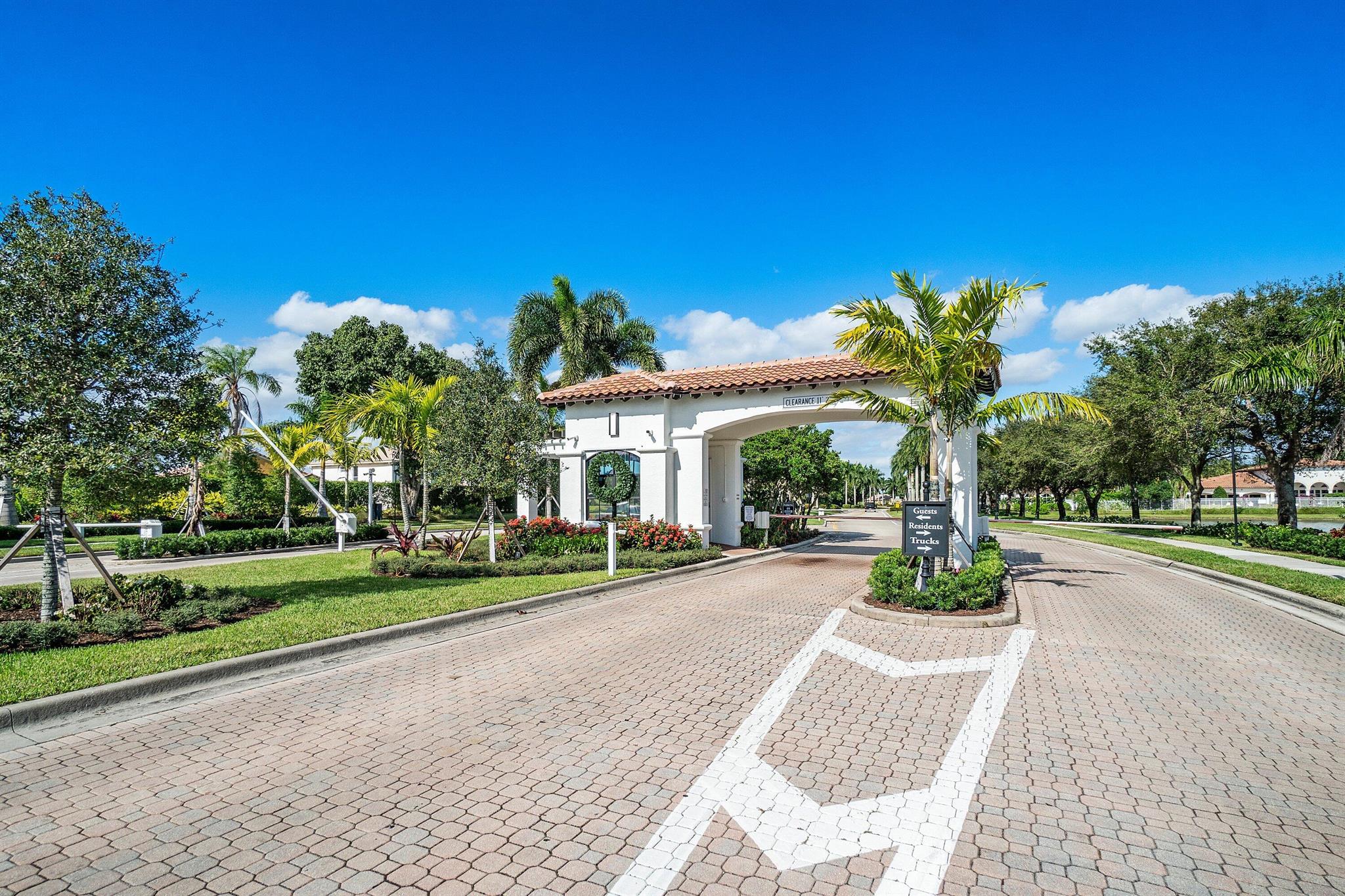SHORES AT BOCA RATON - Residential