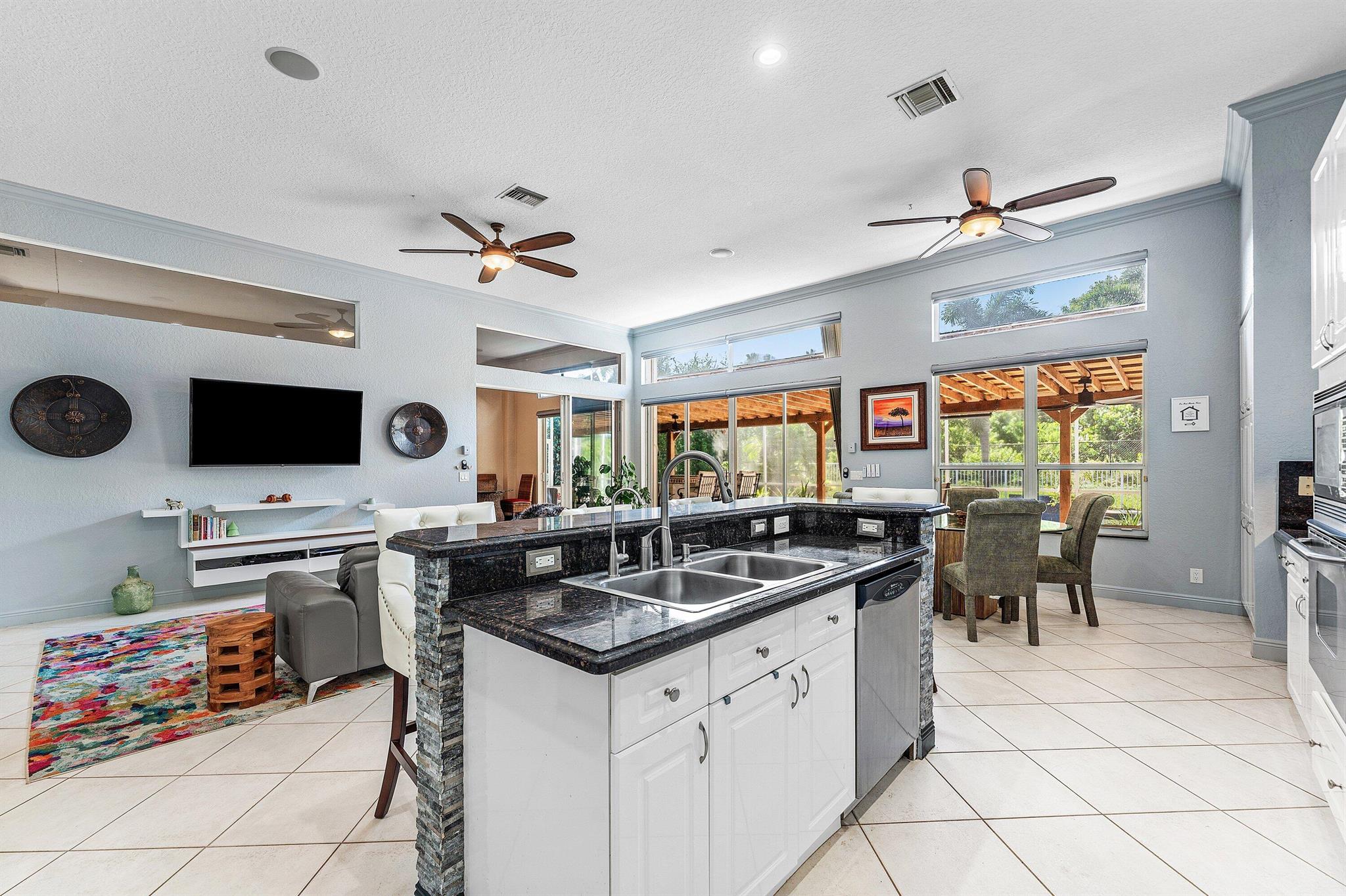 SHORES AT BOCA RATON - Residential