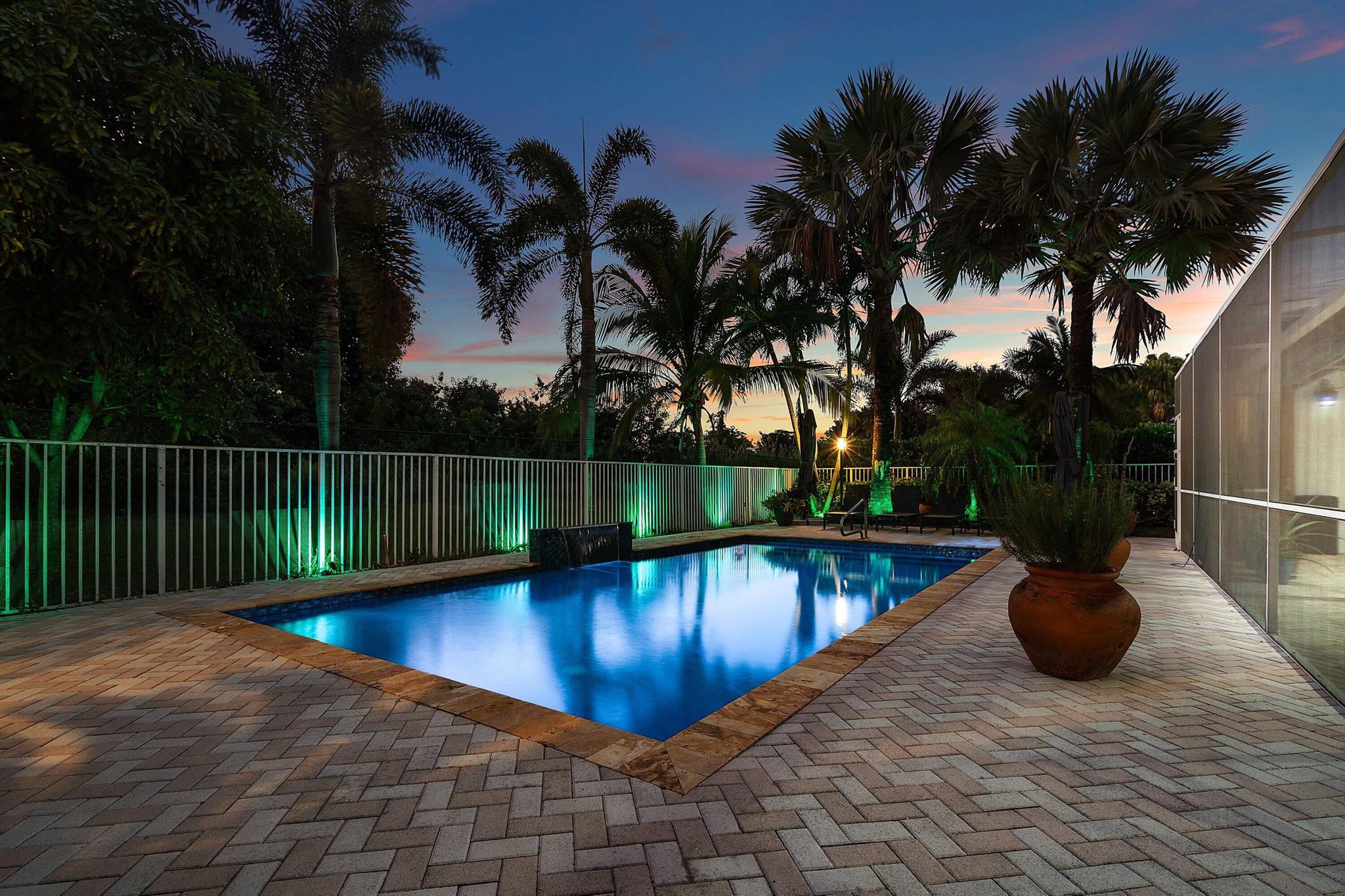SHORES AT BOCA RATON - Residential