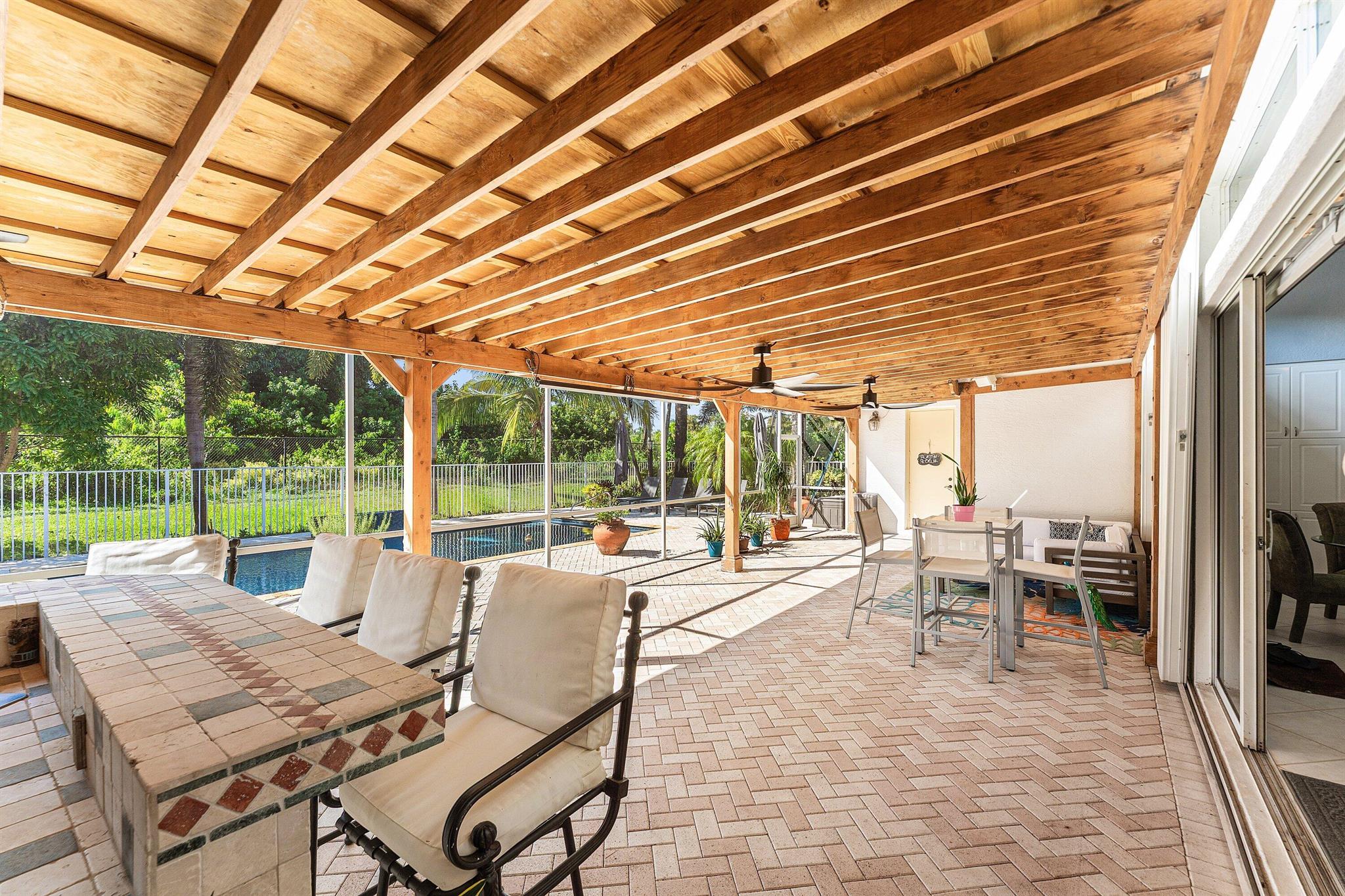 SHORES AT BOCA RATON - Residential