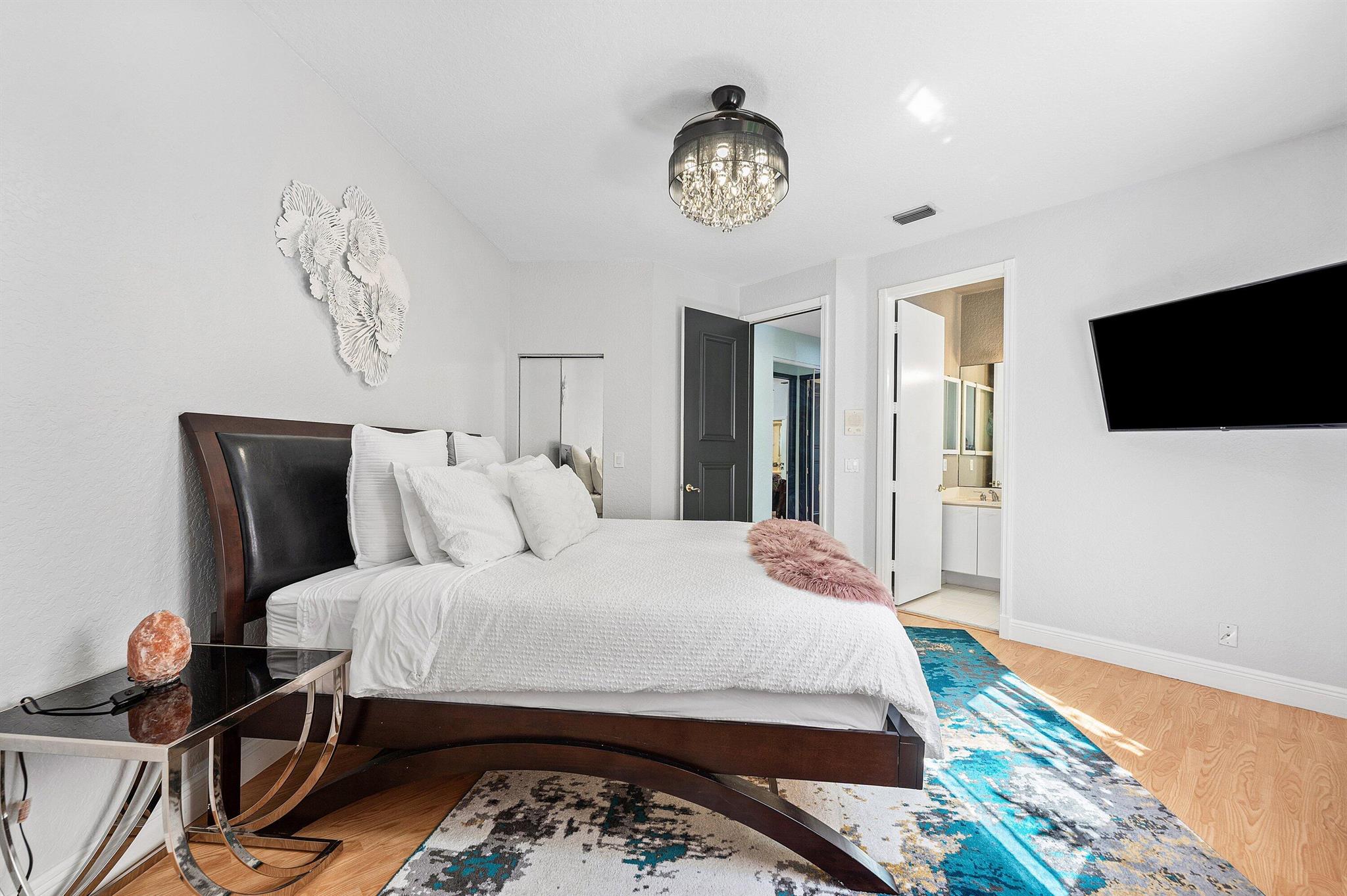 SHORES AT BOCA RATON - Residential