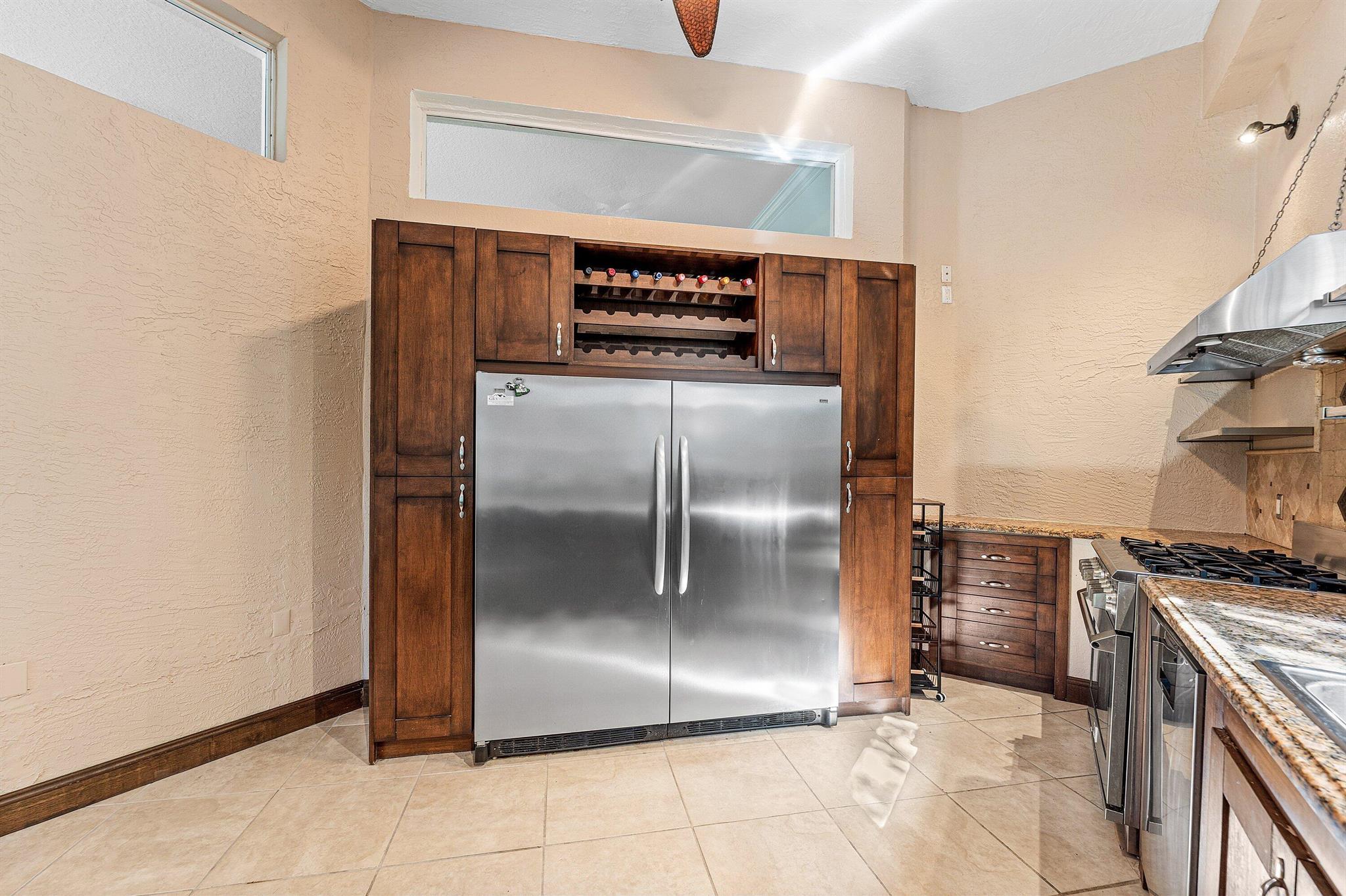 SHORES AT BOCA RATON - Residential