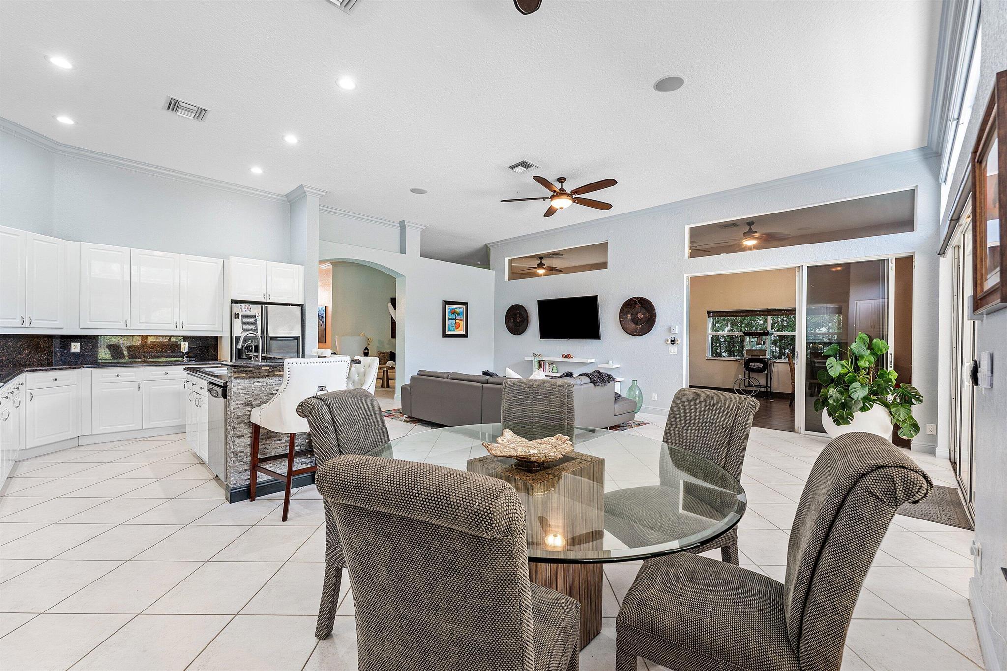 SHORES AT BOCA RATON - Residential