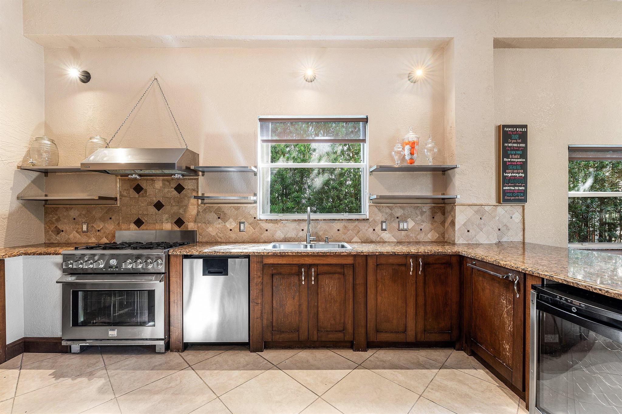 SHORES AT BOCA RATON - Residential