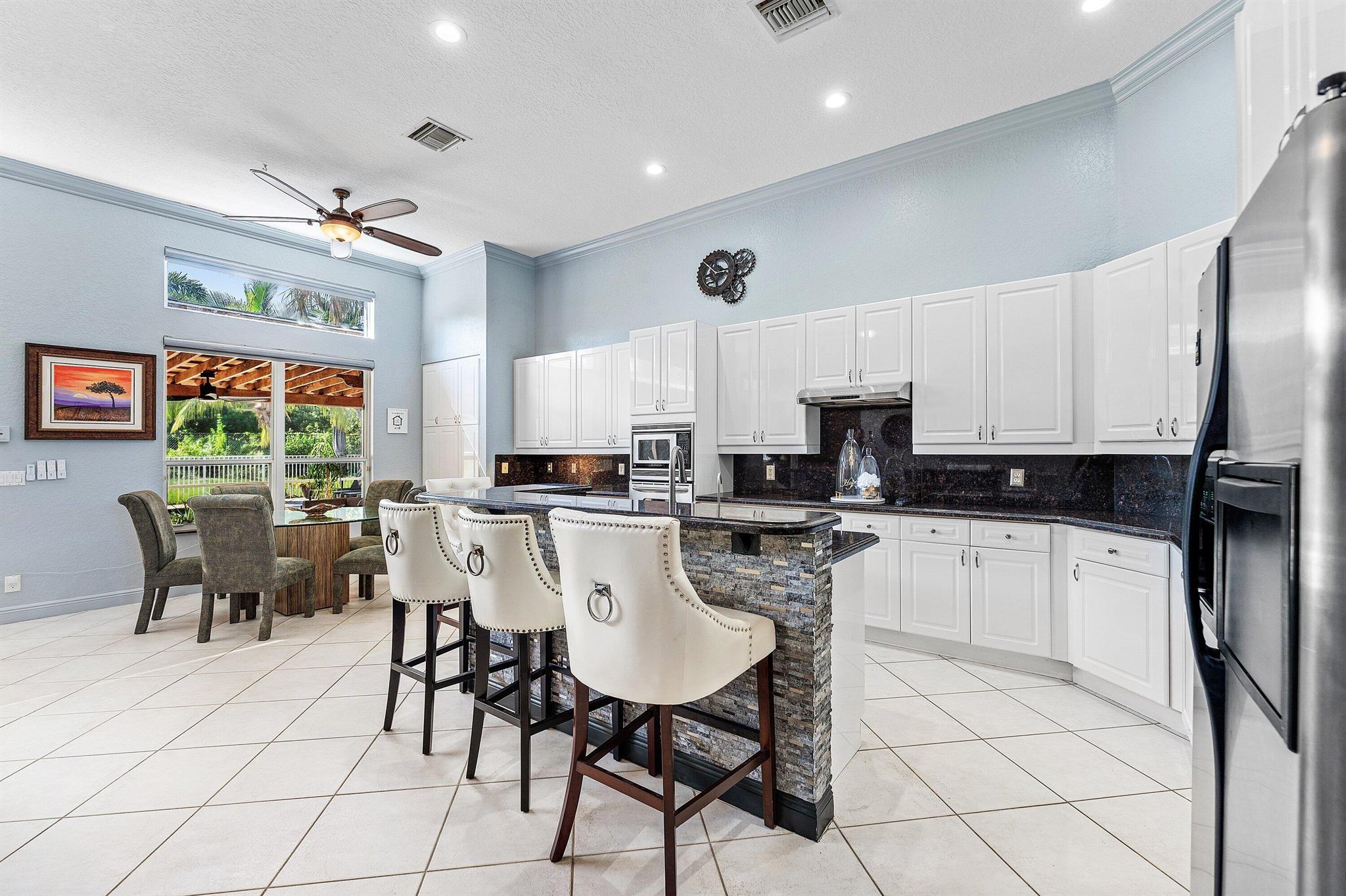 SHORES AT BOCA RATON - Residential