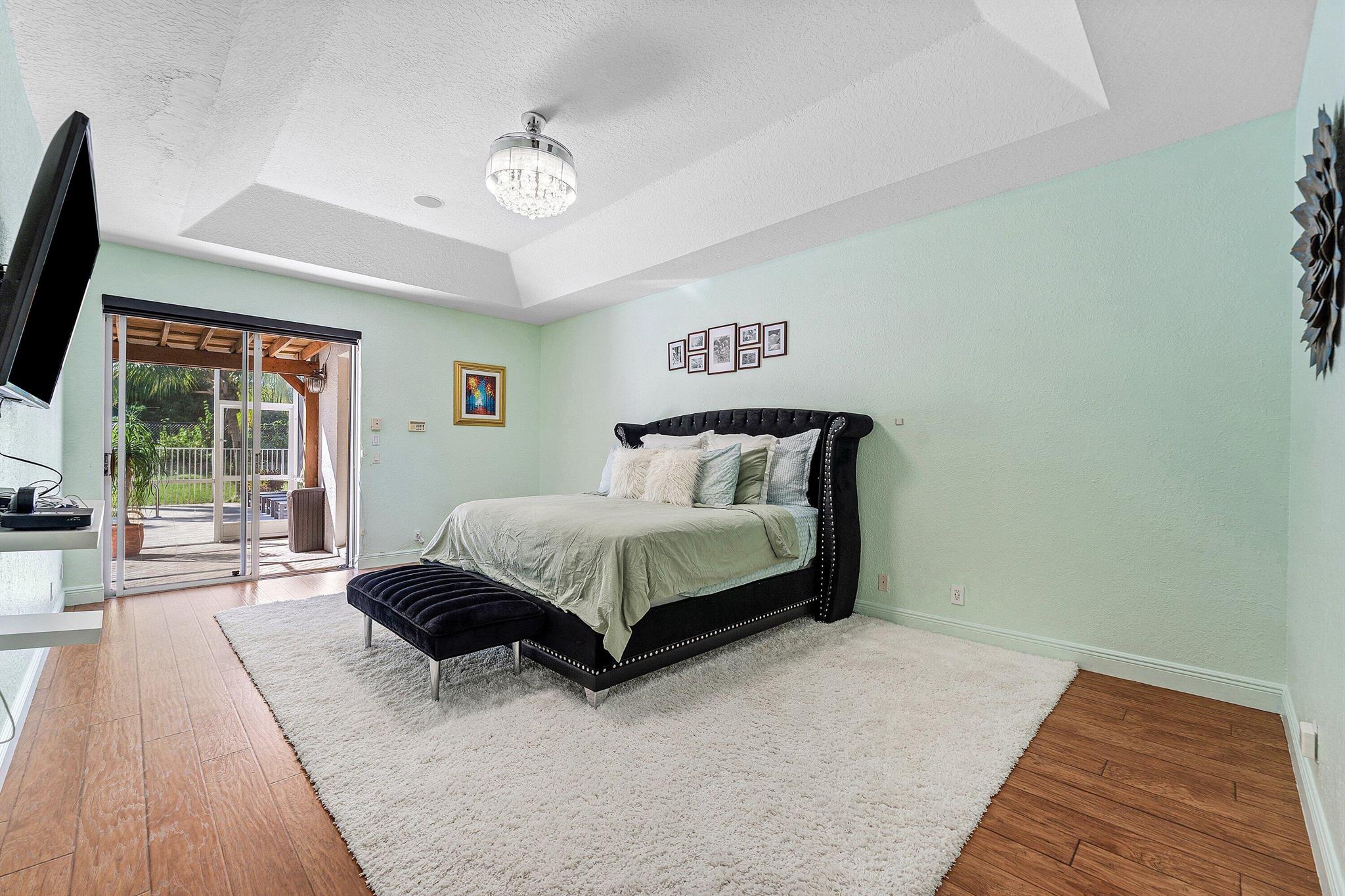 SHORES AT BOCA RATON - Residential