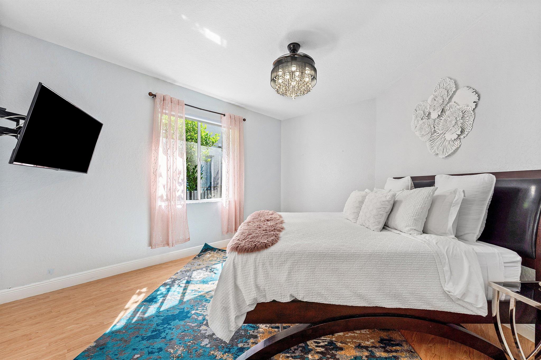 SHORES AT BOCA RATON - Residential