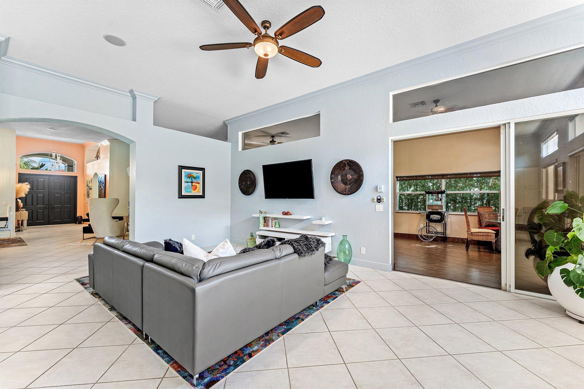 SHORES AT BOCA RATON - Residential