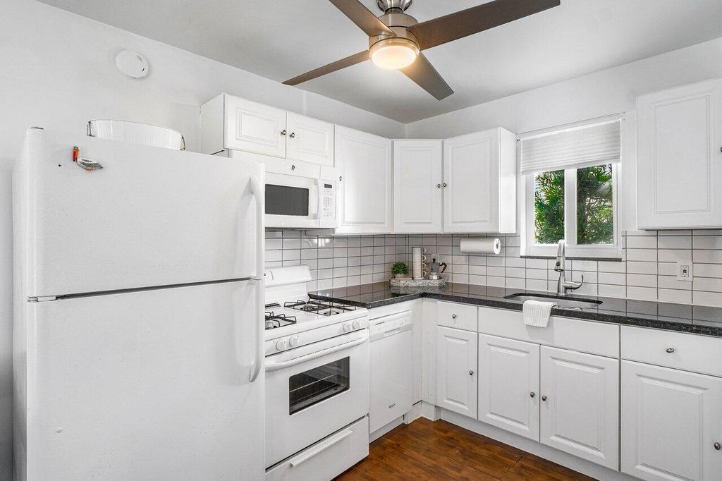 Photo of 412 NE 7th Avenue #A, Delray Beach, FL 33483 (MLS # R11120249)