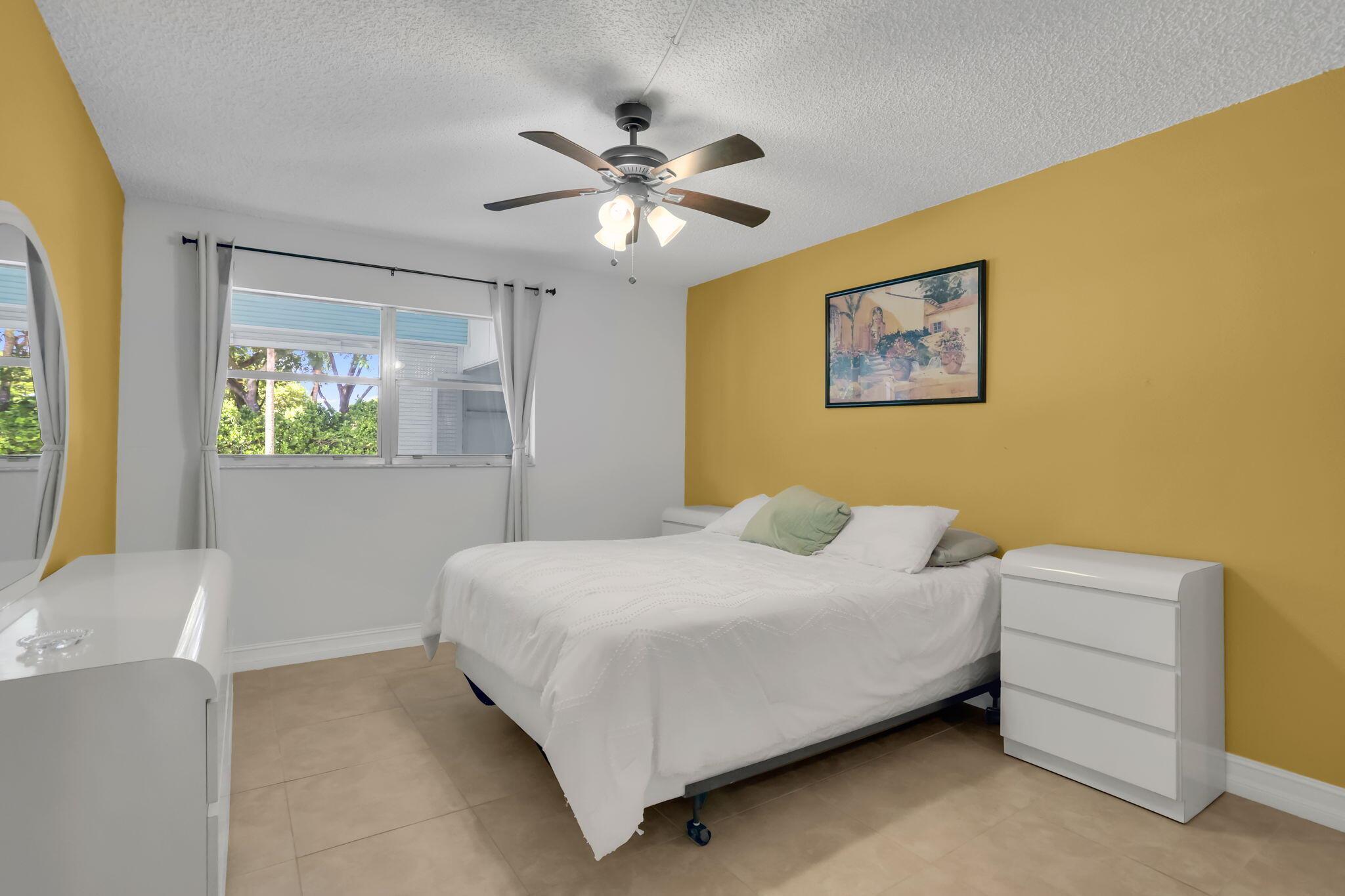 KINGS POINT TUSCANY CONDO - Residential