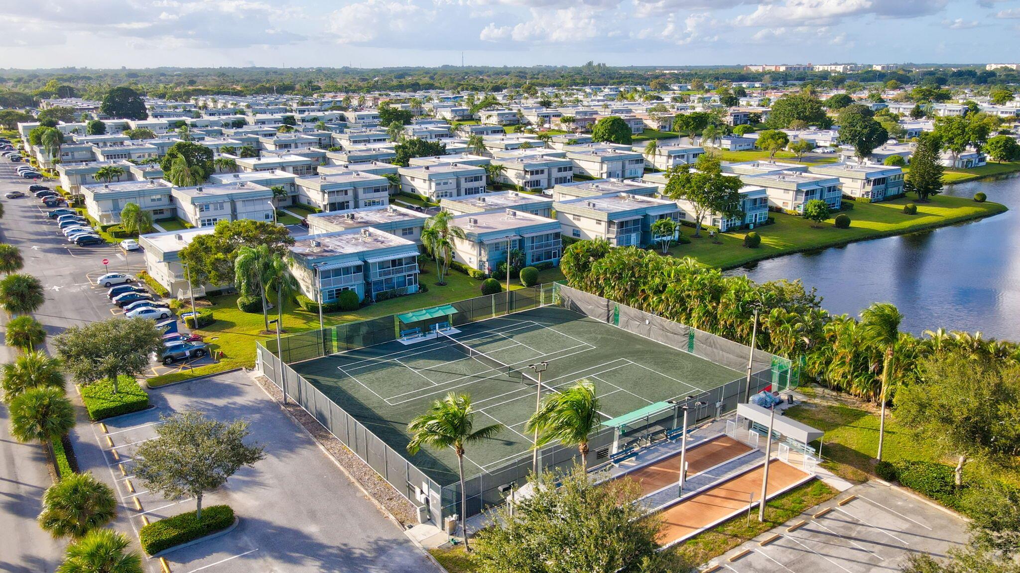 KINGS POINT TUSCANY CONDO - Residential