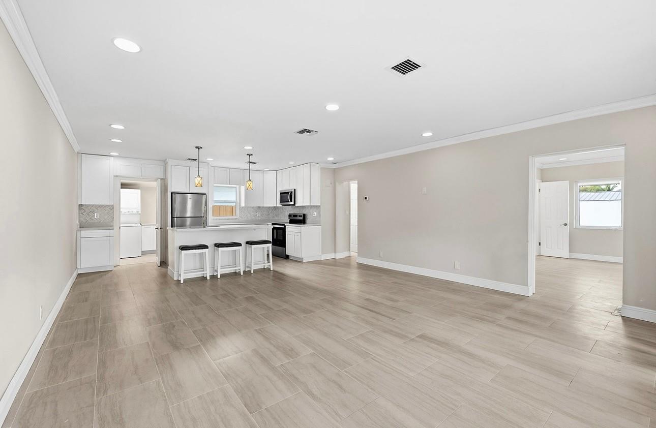 Lauder-Gate - Residential Lease