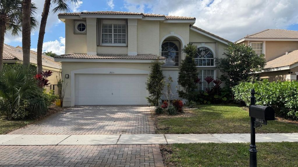 Photo of 19125 Skyridge Circle, Boca Raton, FL 33498 (MLS # R11158065)