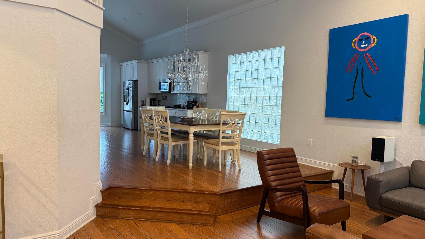 19125 Skyridge Circle