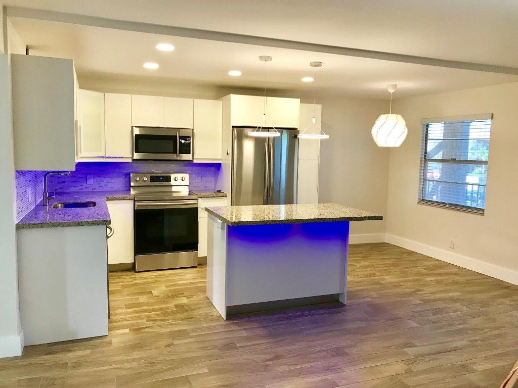 Photo of 300 SW 134th Way #E210, Hollywood, FL 33027 (MLS # F10464242)