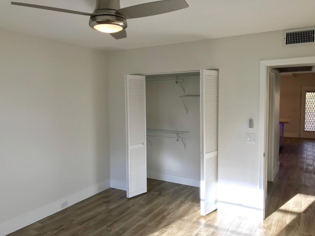 300 SW 134th Way E210