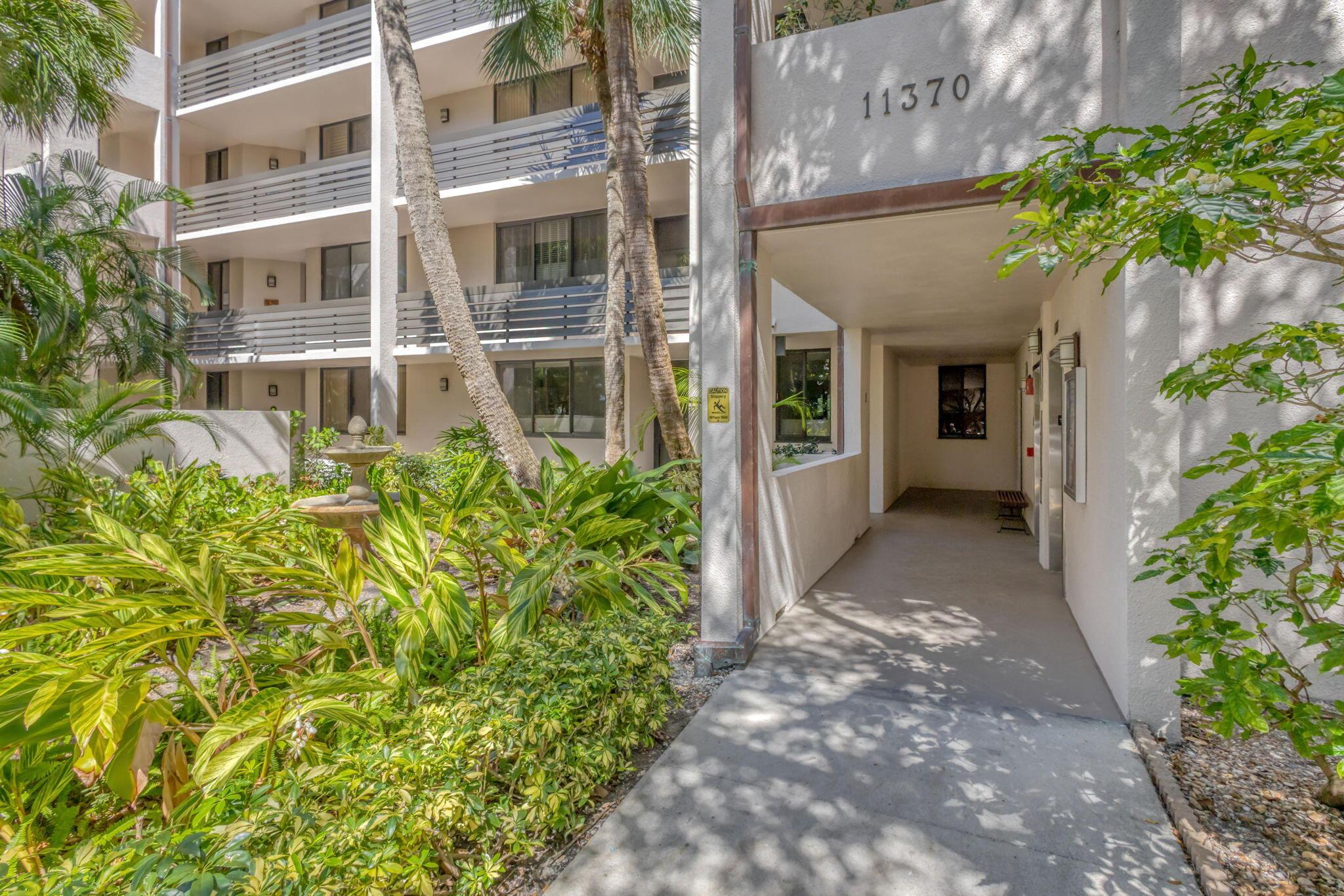 11370 Twelve Oaks Way 218