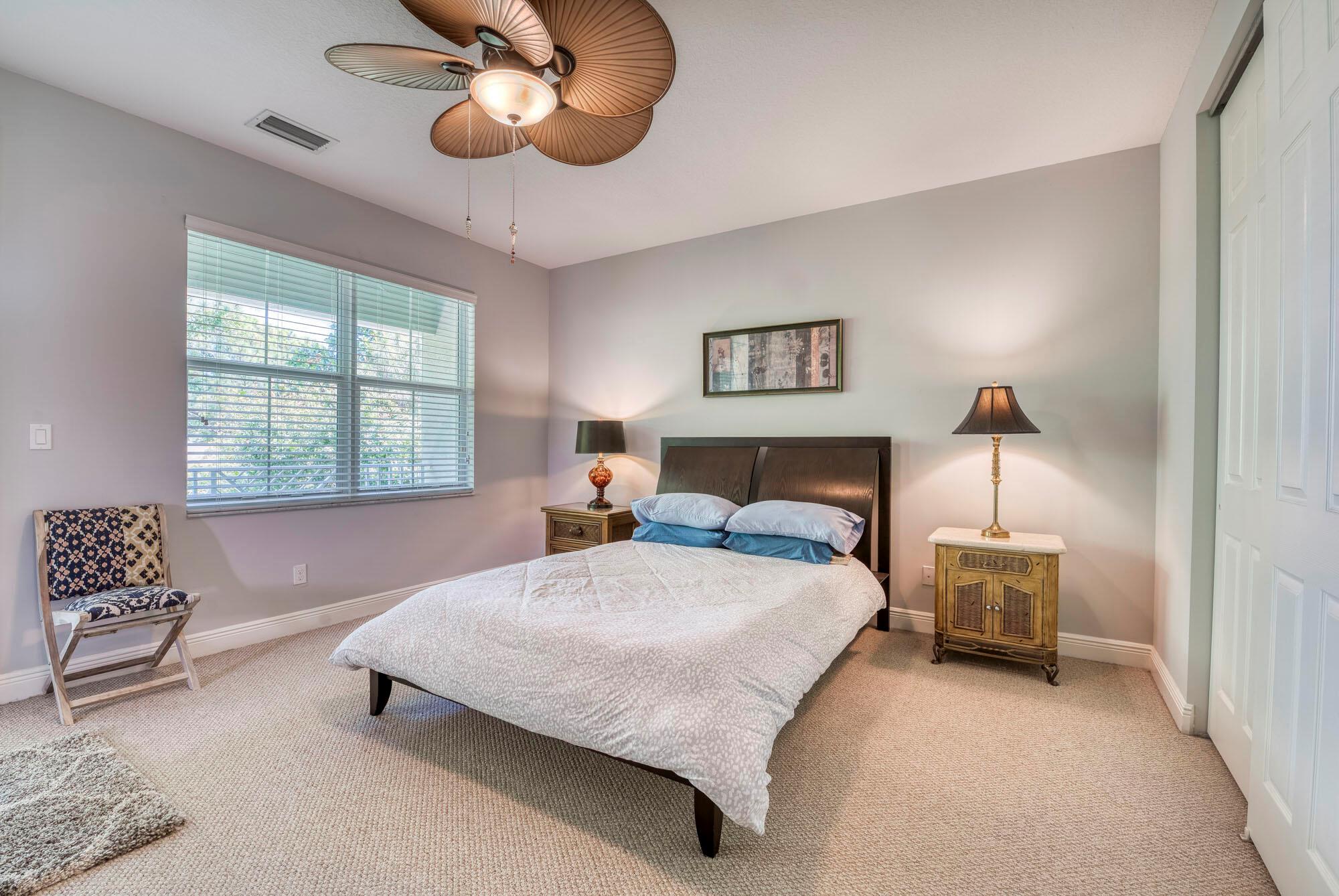 Hampton Cay - Residential