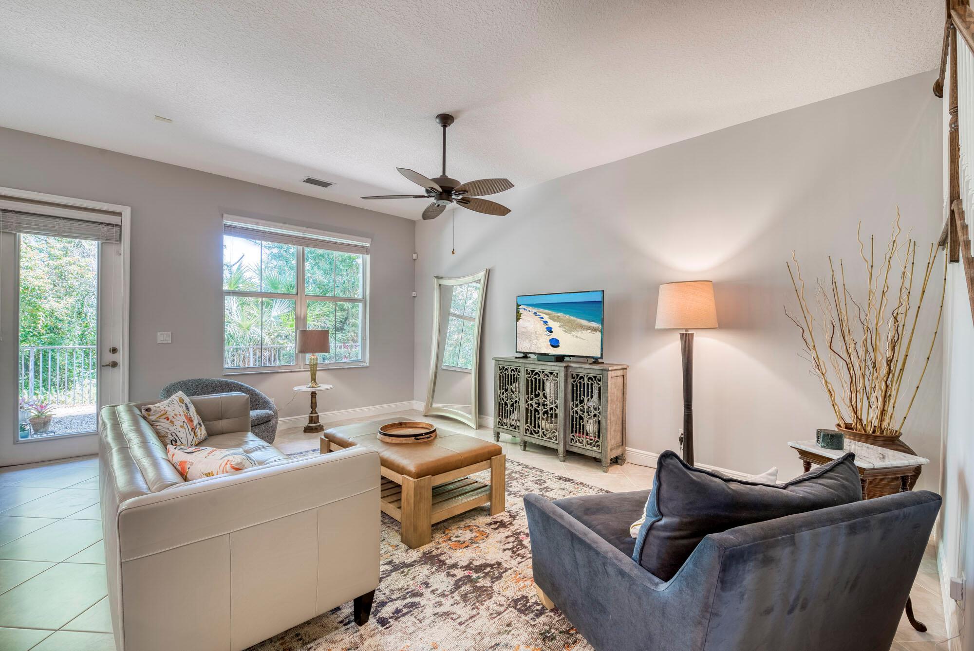 Hampton Cay - Residential