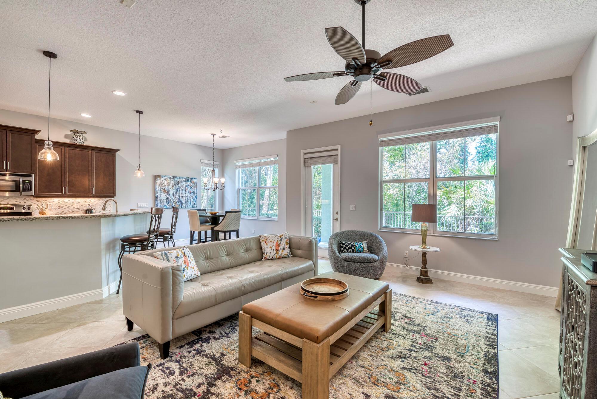 Hampton Cay - Residential