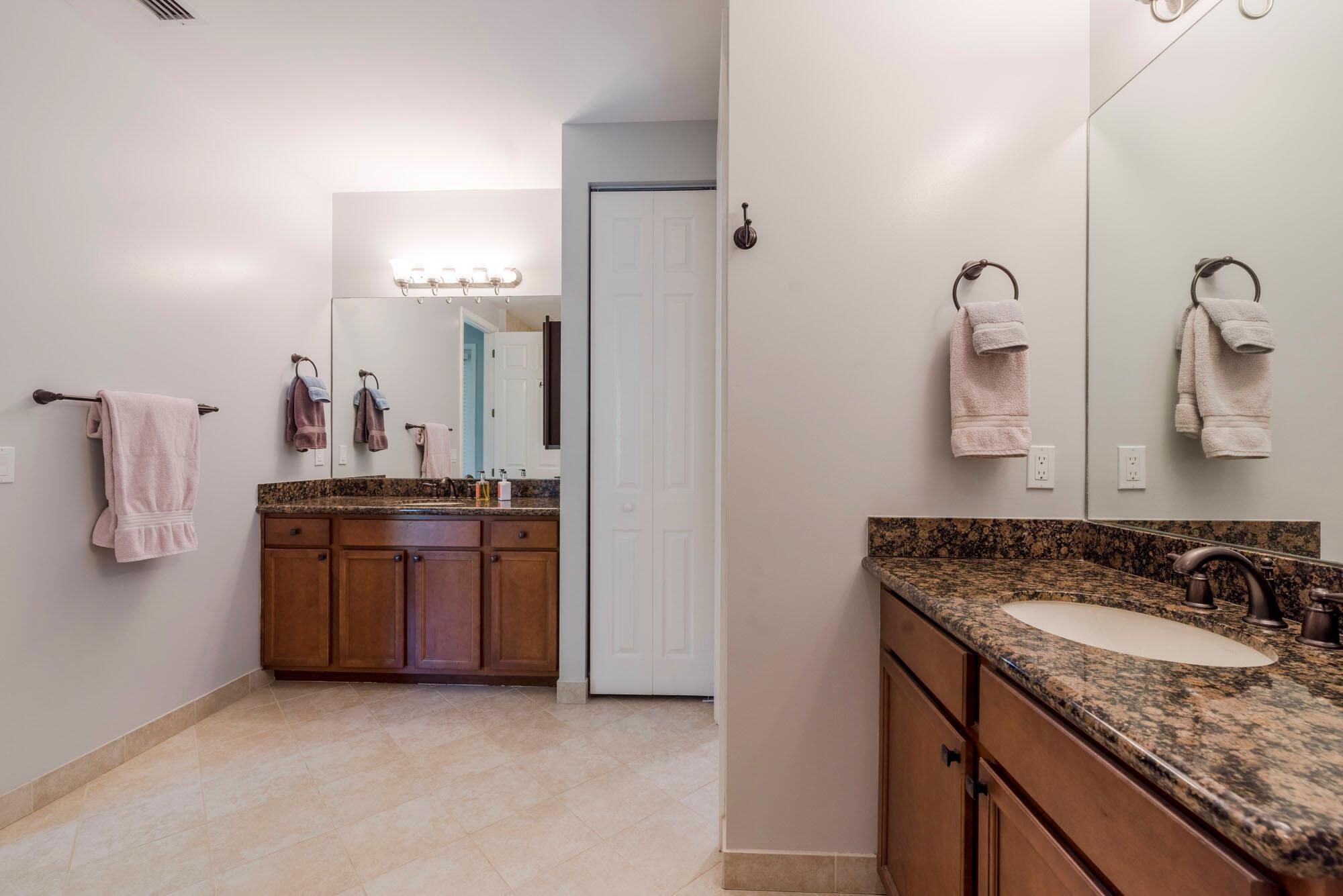 Hampton Cay - Residential