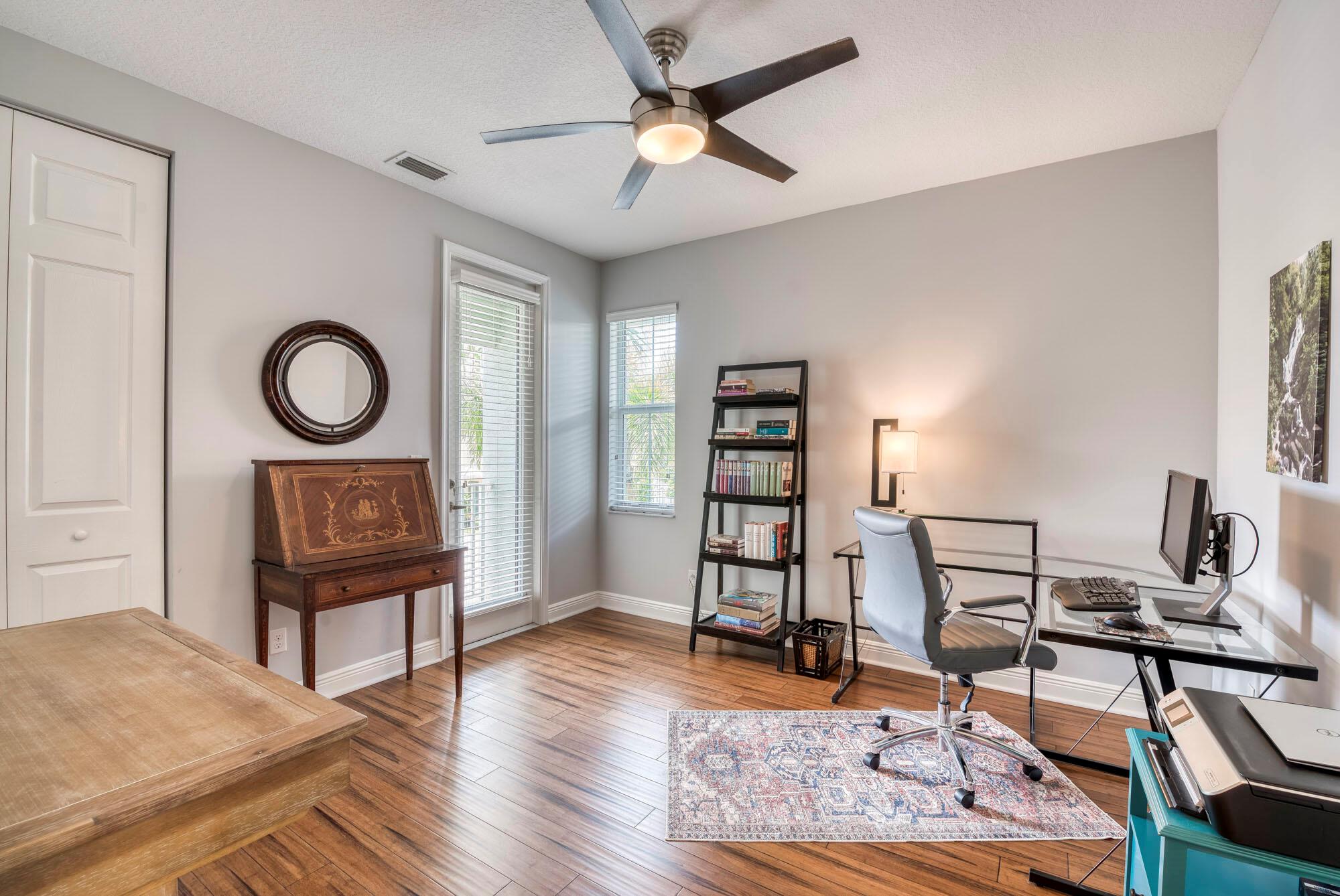 Hampton Cay - Residential