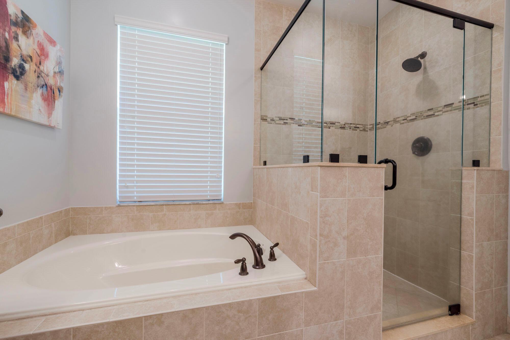 Hampton Cay - Residential