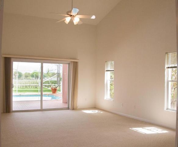 MEADOW WOOD OF THE LANDIN - Residential