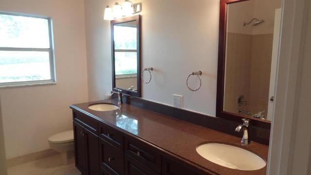 MEADOW WOOD OF THE LANDIN - Residential