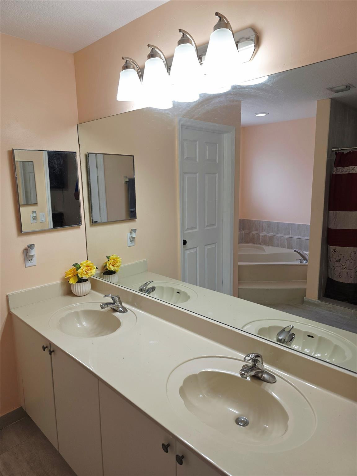 Pelican Bay At Old Cutler - Residential