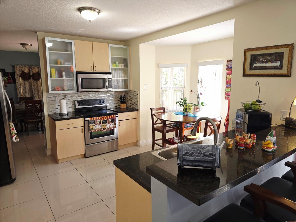 Pelican Bay At Old Cutler - Residential