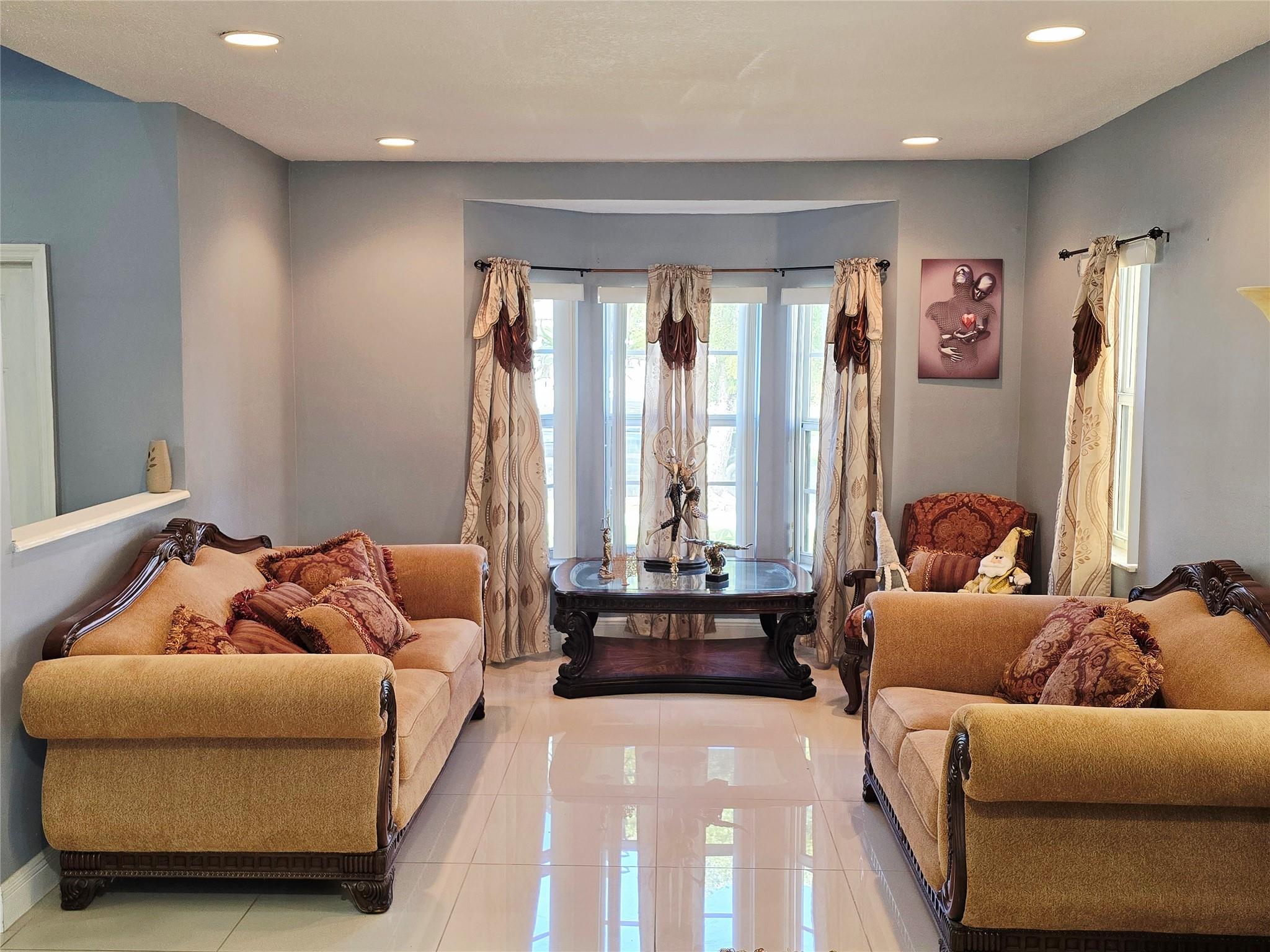 Pelican Bay At Old Cutler - Residential